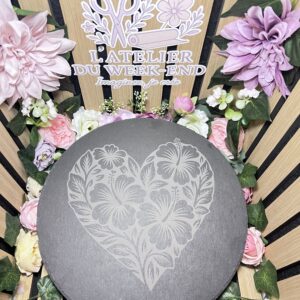 Dessous de plat en ardoise cœur floral